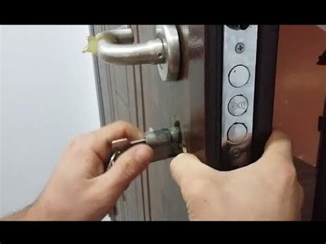 çelik kapı kilit göbeği değiştirme